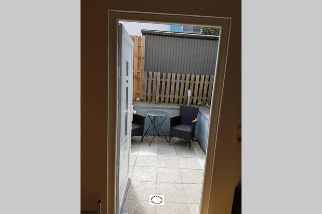 Schoene Wohnung In Karben - Rendel, Mit Freisitz Buitenkant foto